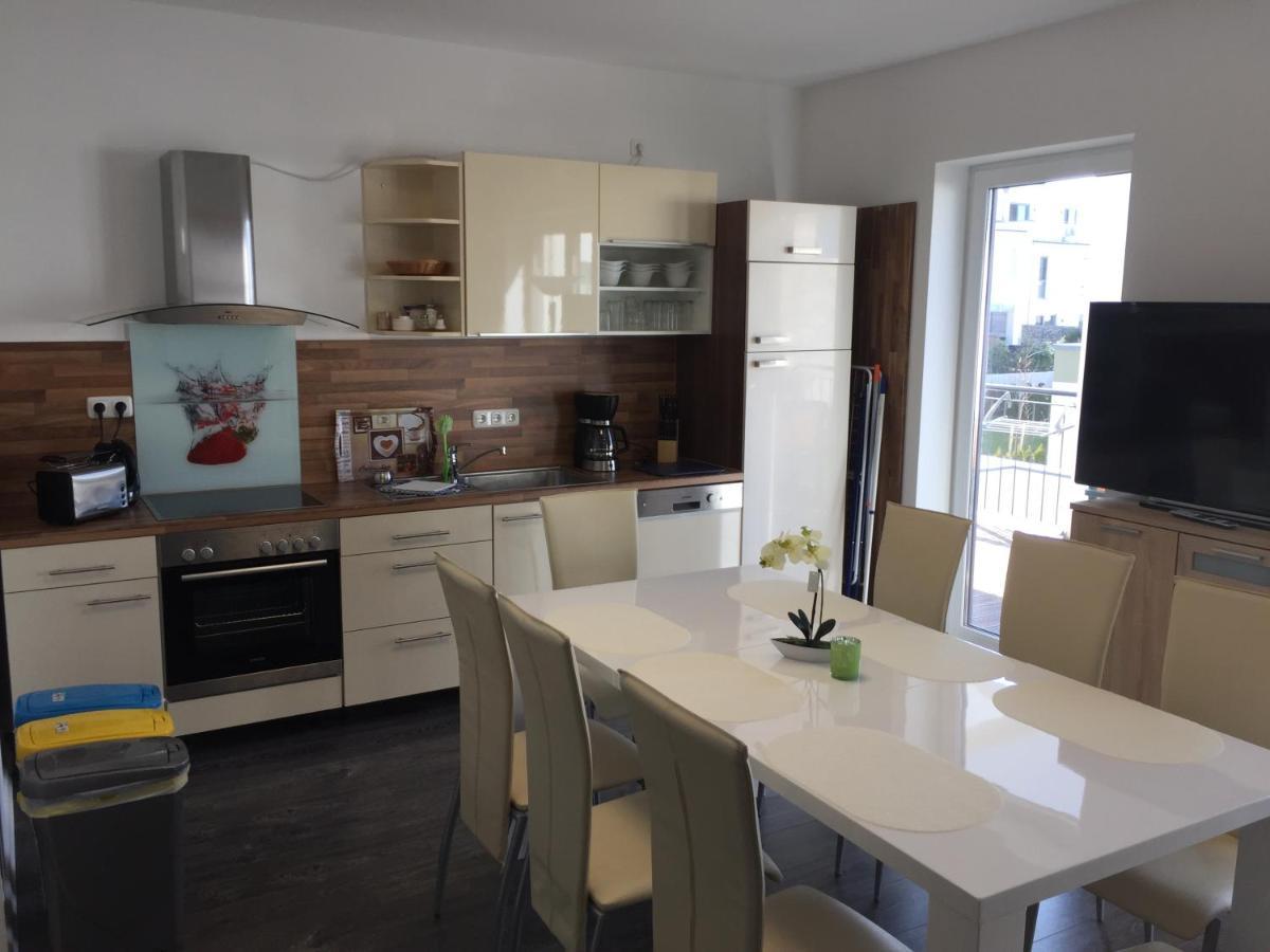 Appartements Am Hafen Zwenkau Eksteriør billede