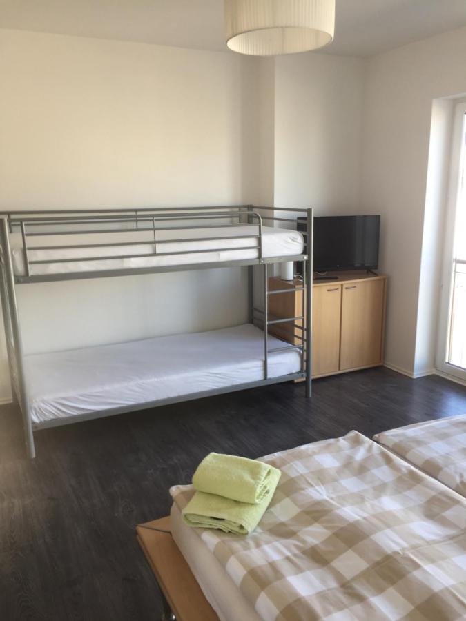 Appartements Am Hafen Zwenkau Eksteriør billede