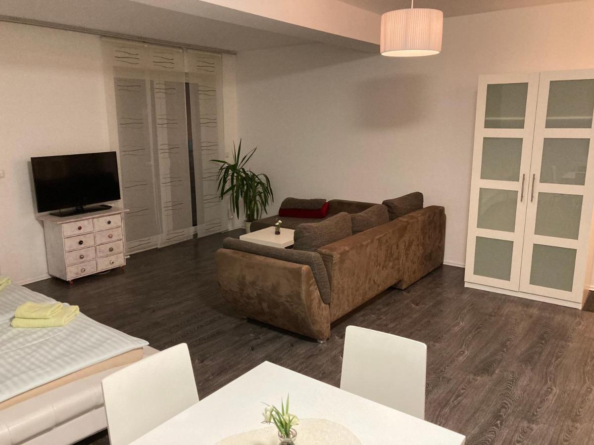 Appartements Am Hafen Zwenkau Eksteriør billede