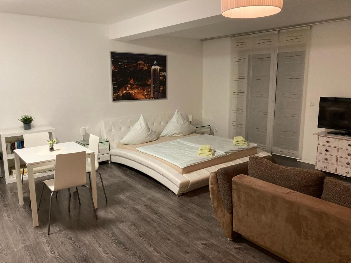 Appartements Am Hafen Zwenkau Eksteriør billede